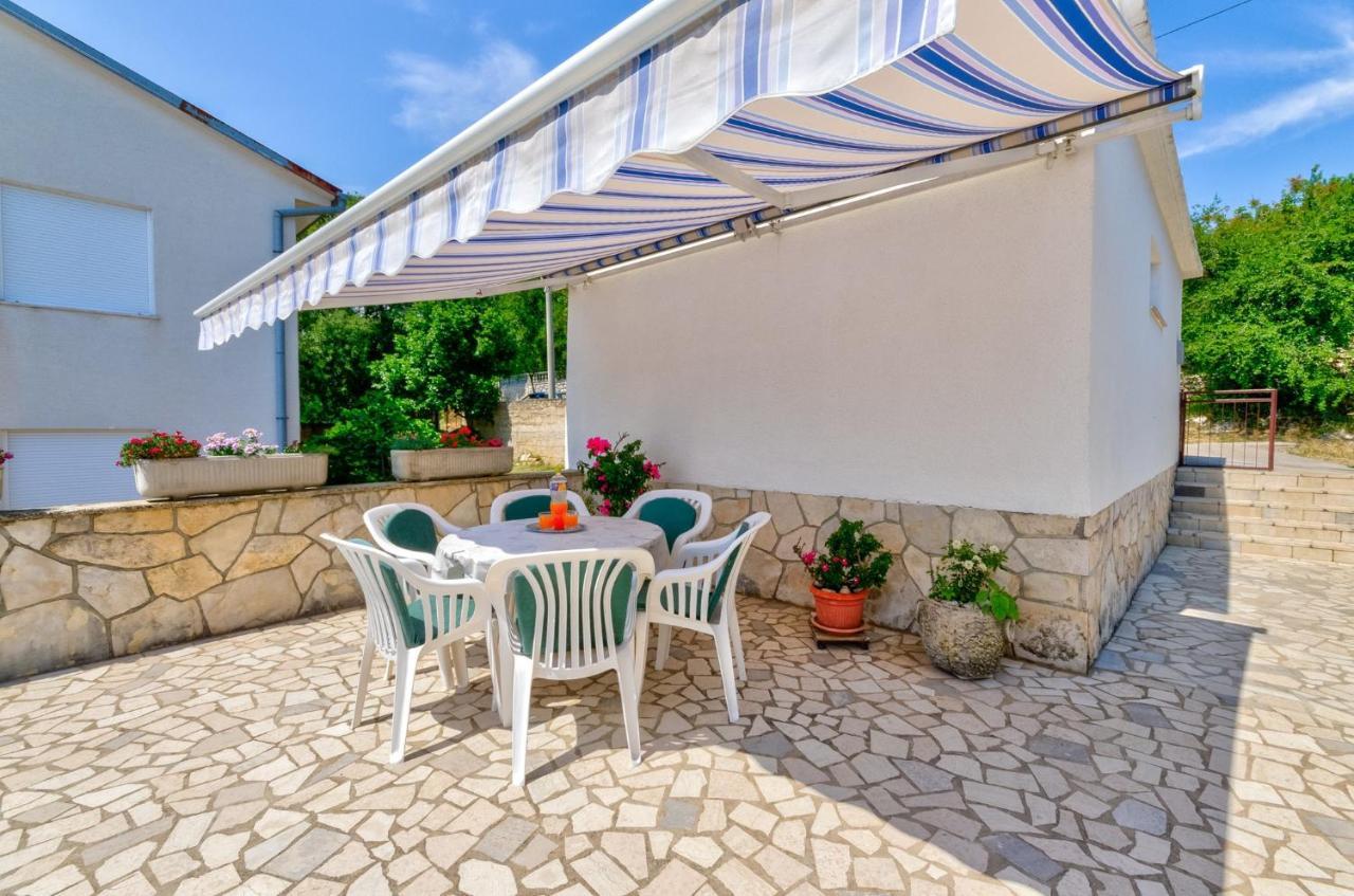 Apartment In Novi Vinodolski 15274 Повиле Екстериор снимка